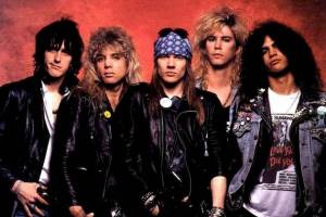 VIDEO: Guns N' Roses zahráli po šestadvaceti letech s původním bubeníkem Stevenem Adlerem