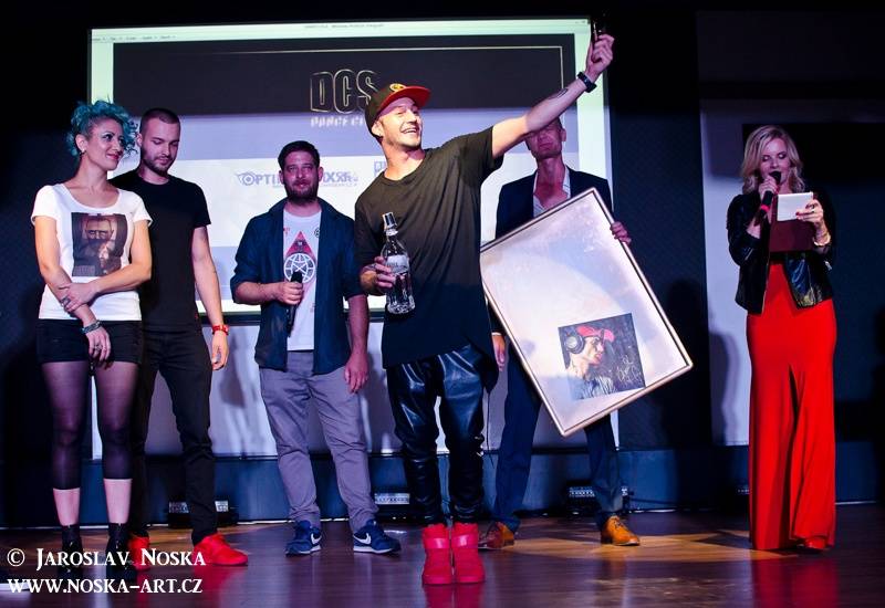 VIDEO: Superstar, večírky, Agáta Hanychová. Česky zpívající Sámer Issa se ohlíží za svým životem