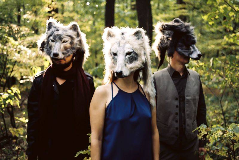 Top 7 videoklipů týdne (105.): Martin Harich hledá smysl života, Kings Of Leon vás vyděsí roztleskávačkami