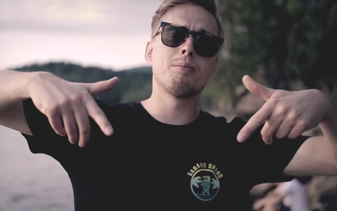 TOP 10 videoklipů týdne (110.): Blink-182 mají rádi nahé slečny, Paulie Garand film Drive