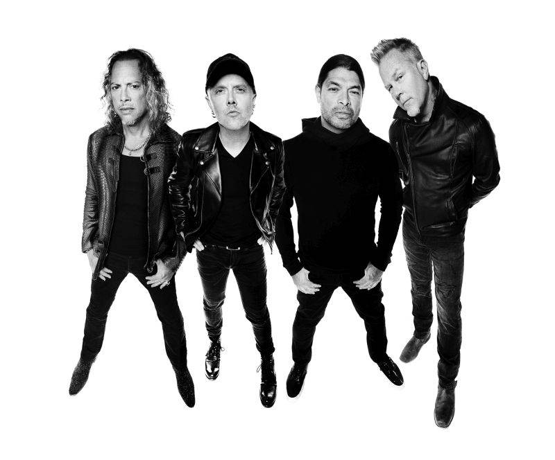 VIDEO: Metallica zdraví s novou hudbou ze studia, diskografii rozšíří už za pár dní