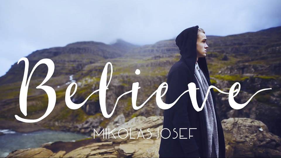 VIDEOPREMIÉRA: Mikolas Josef, kandidát na účast v Eurovizi, natočil klip Believe (Hey Hey) na Islandu