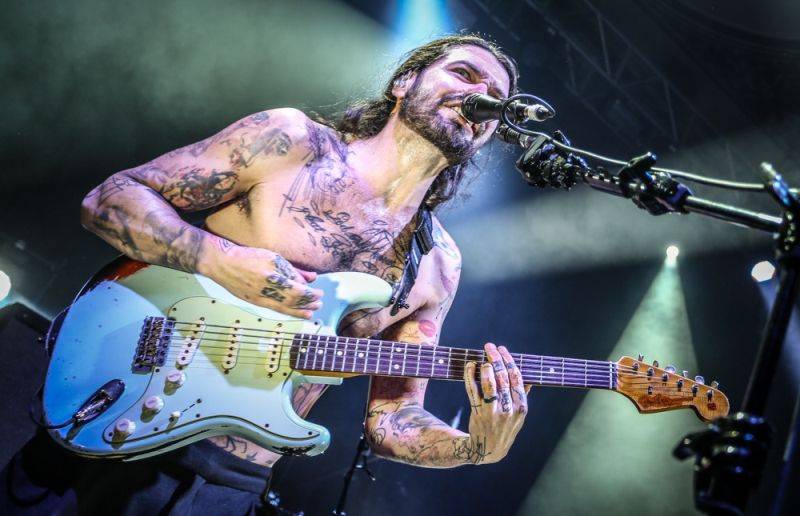 TOP 9 videoklipů týdne (116): Barbora Poláková má unikátní projekt, Sebastian zpívá o hvězdách