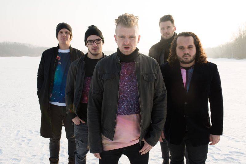 VIDEO: Nebe zpívá v novince do Bezvědomí, album vyjde v první půlce roku