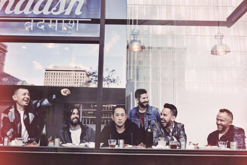 VIDEO: Linkin Park představují svou Battle Symphony, fanoušky nejspíš zklamou