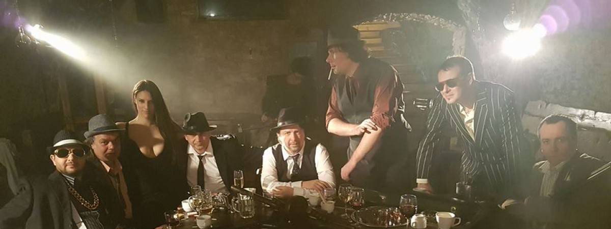 TOP 7 videoklipů týdne (131.): Skupiny Lacuna Coil, Medvěd 009 a Clean Bandit spojuje smrt