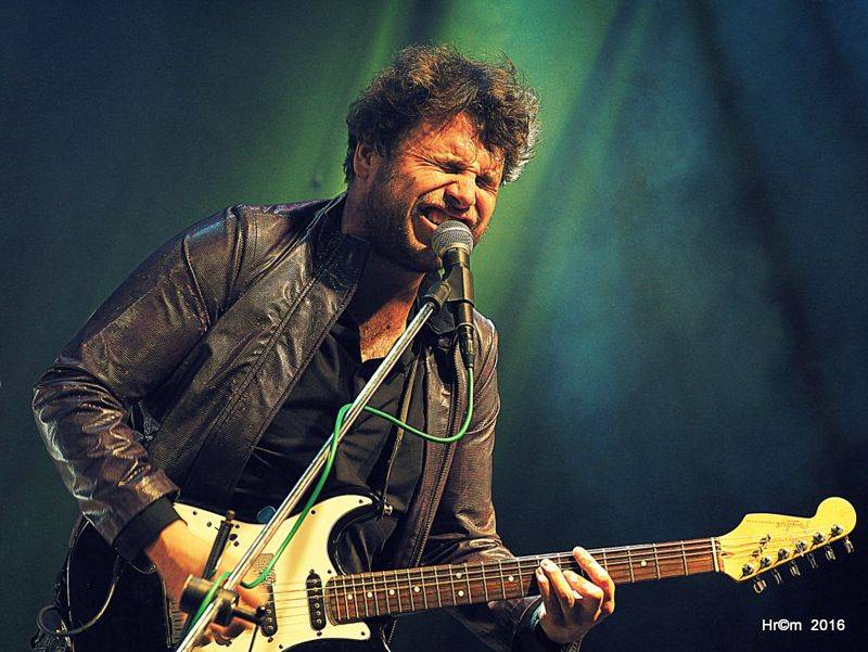 VIDEO: The Atavists za sebe nechali hrát kočky. Rockeři tím pomohou útulku