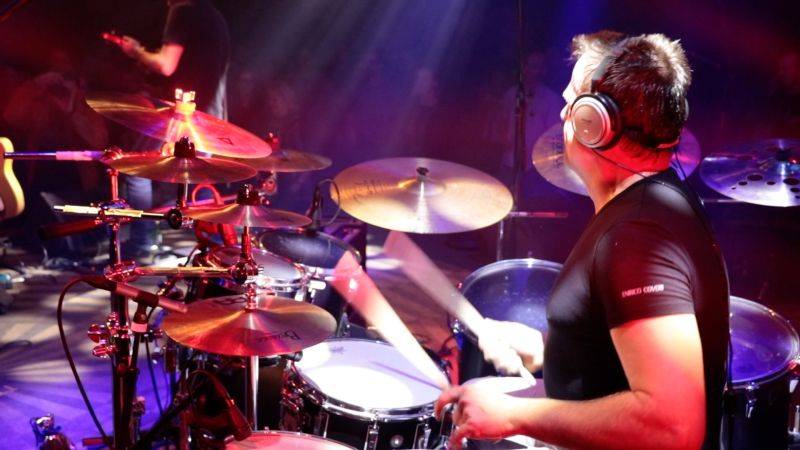 VIDEO: České srdce to zkouší francouzsky. Novinka vznikla spontánně při oslavě