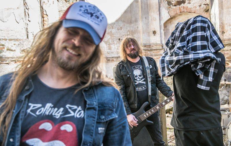 VIDEO: Harlej má Strážné anděly. Klipem zve na koncert do Velké Lucerny