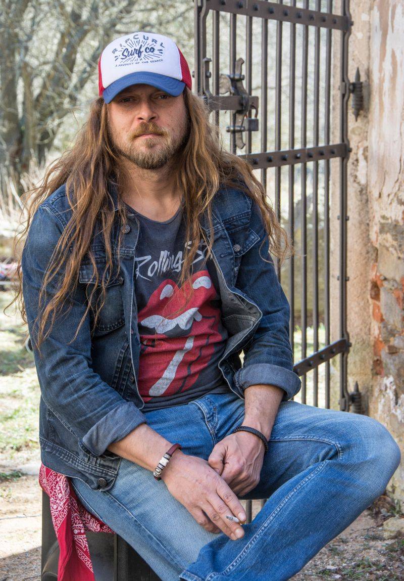 VIDEO: Harlej má Strážné anděly. Klipem zve na koncert do Velké Lucerny