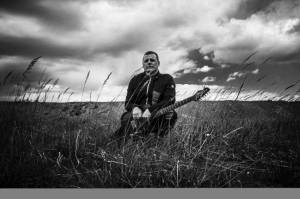 VIDEO: Honza Křížek padá vzhůru. Podívejte se na klip k singlu z připravované sólovky