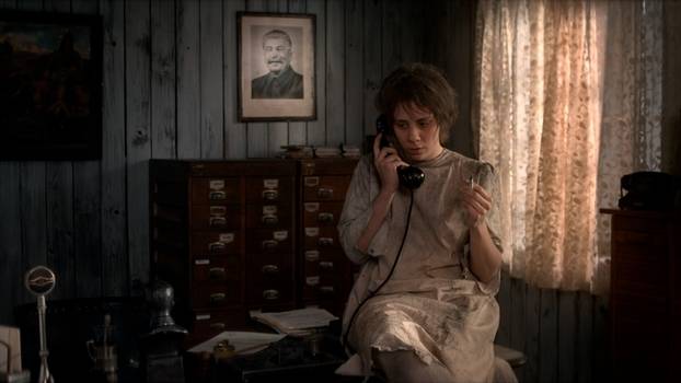 VIDEO: Vladivojna La Chia složila hudbu k filmu 8 hlav šílenství, rapuje Oto Klempíř, recituje Aneta Langerová