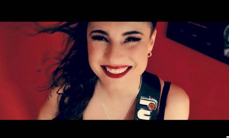 VIDEO: Electric Lady přichází s letním pop-funkem. Zpívá o tom, že nic není navěky