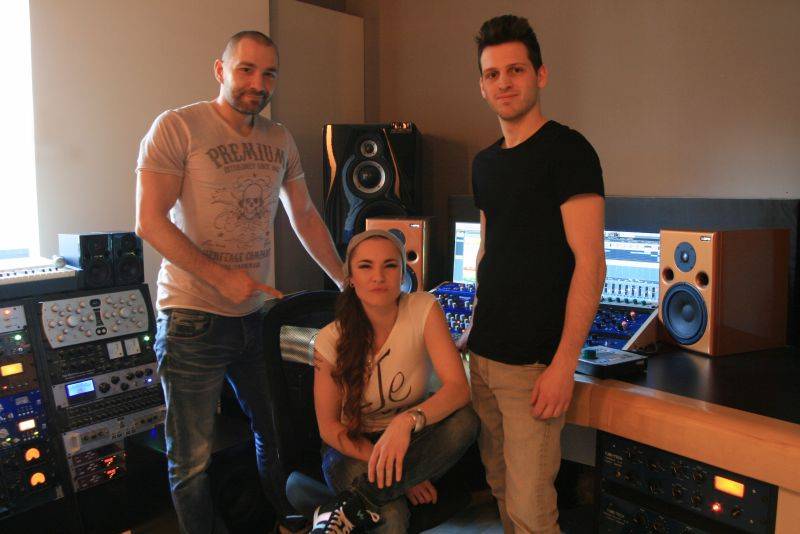 VIDEO: Electric Lady přichází s letním pop-funkem. Zpívá o tom, že nic není navěky