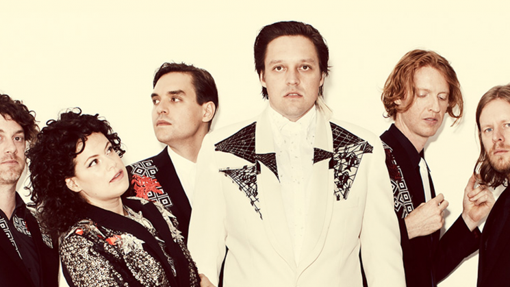 TOP 8 videoklipů týdne: Foo Fighters uspořádali party důchodců, Placebo a Arcade Fire řeší neřesti dnešního světa