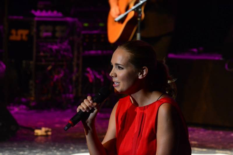 VIDEO: Michal David a Lucie Vondráčková vzdávají hold Kvitové. Chudák Petra!