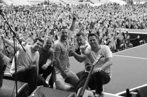 VIDEO: Hodiny představují singl z nového EP S tebou. Pokřtí jim ho Richard Krajčo