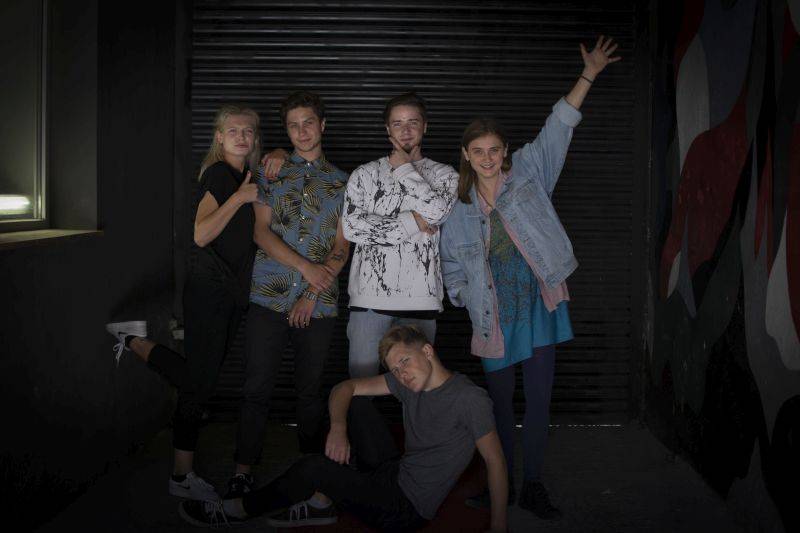 VIDEOPREMIÉRA: Éterická Barbora Mochowa natáčela klip v prostoru bývalé čokoládovny