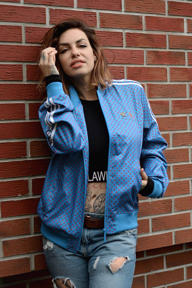 VIDEOPREMIÉRA: Nová tvář domácí scény Annabelle vás přenese na francouzský venkov