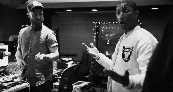 VIDEO: Justin Timberlake v novém klipu utíká z utopie 21. století