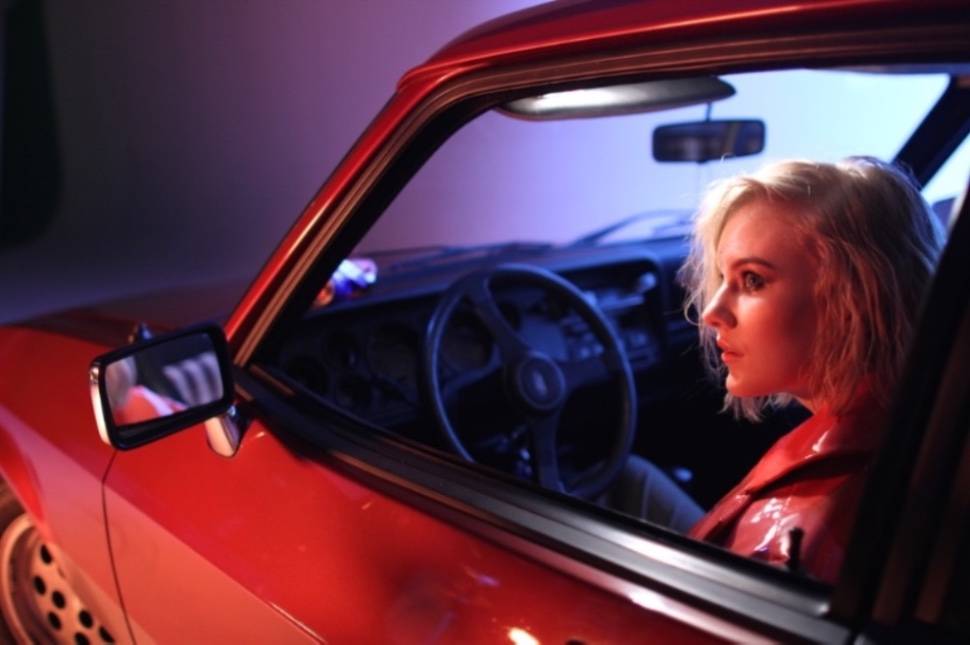 TOP 6 videoklipů týdne: Eminem oslavil Valentýn odhalením nevěry, Rybičky 48 stvořili ideálního muže