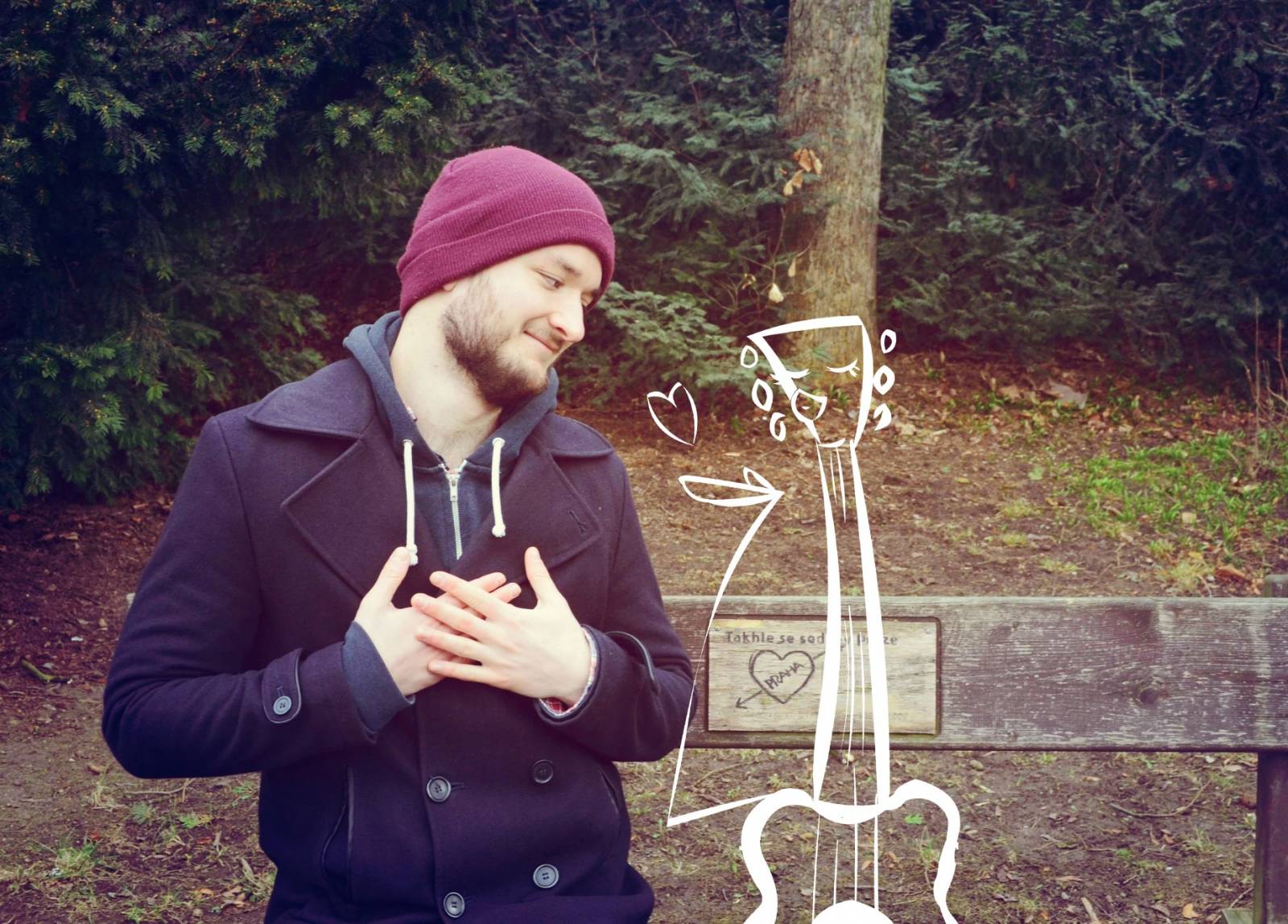 VIDEO: Pokáč v novém klipu opěvuje krásu vesnických tancovaček 