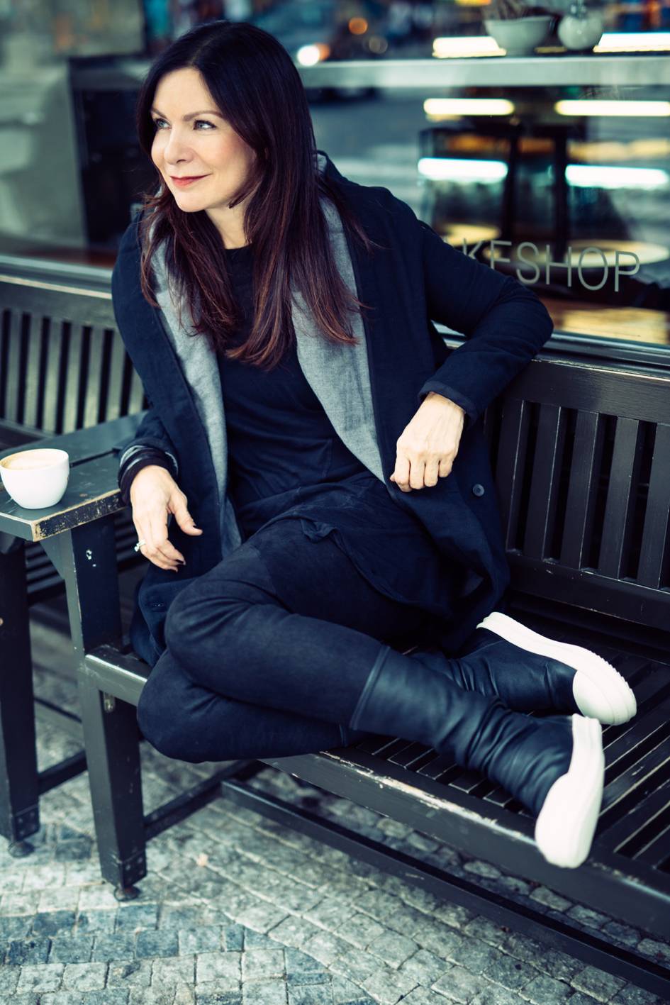 TOP 7 videoklipů týdne: Anna K. připomíná důležitost objetí, Mandrage překvapují osobní zpovědí