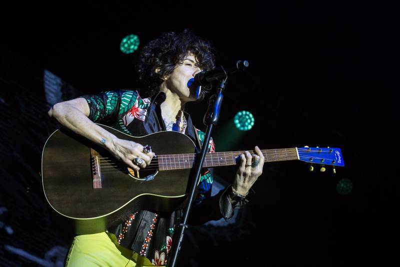 TOP 6 videoklipů týdne: The.Switch pohřbili zpěváka, Kapitán Demo parkuje uprostřed magistrály