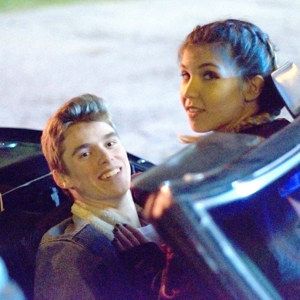 TOP 6 videoklipů týdne: Pavel Callta touží po lásce, Carmel Paradise spaluje vášeň