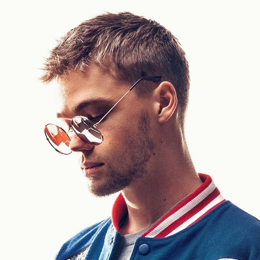 TOP 7 videoklipů týdne: Mikolas Josef přichází s 