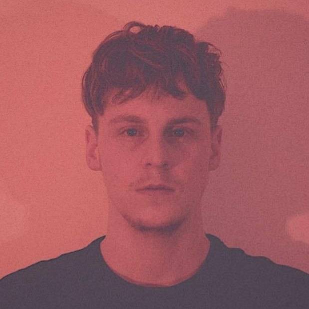 TOP 8 videoklipů týdne: Pokáč jako Matfyzák na discu, Jelen skládá poctu Michalu Tučnému a No Name letí do vesmíru