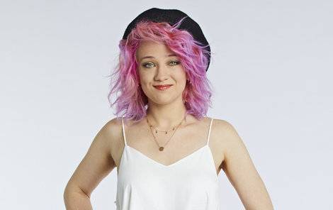 TOP 7 videoklipů týdne: Wohnout se pokusili o normální klip, Mandrage to vidí růžově