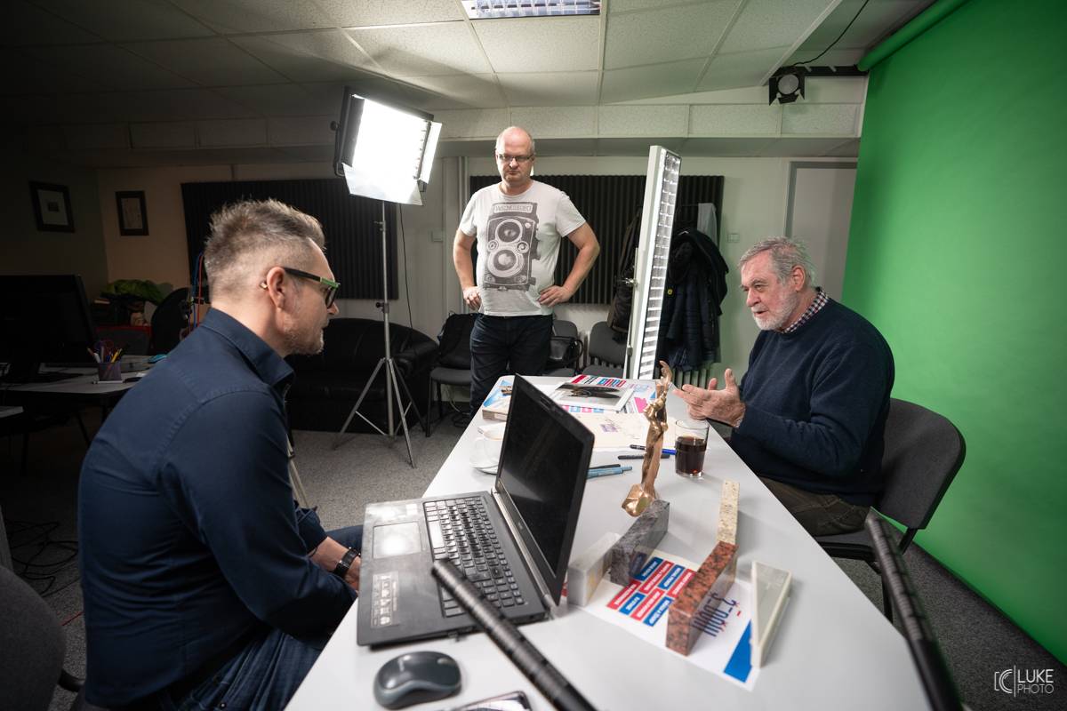 VIDEO: Marek Taclík, Iva Pazderková, Monkey Business, Mňága a Žďorp, Michal Prokop a Marpo natáčeli spot Žebříku