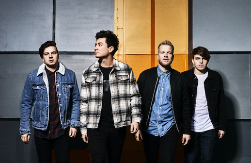 TOP 7 videoklipů týdne: Paulie Garand má další singl s DJem Wichem, Mirai natáčeli na Bali, Lenny v Londýně