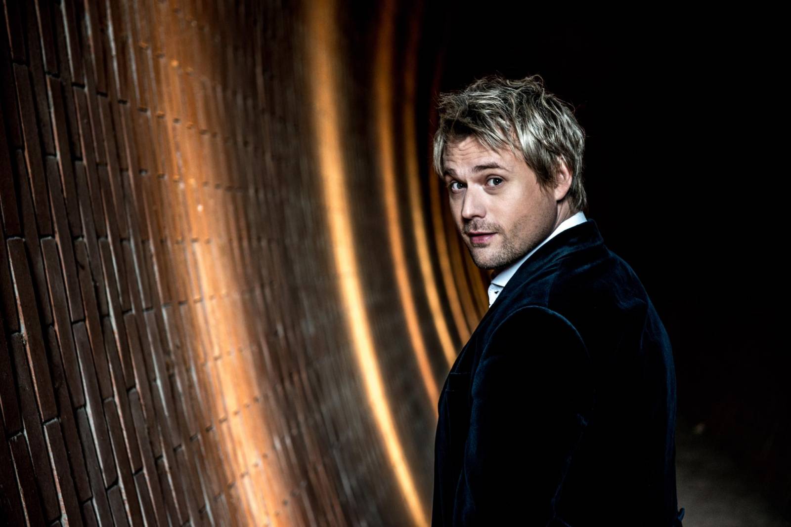 TOP 5 videoklipů týdne: Kateřina Marie Tichá je sama ve vztahu, nebinární a transgender modelky v klipu Giudi