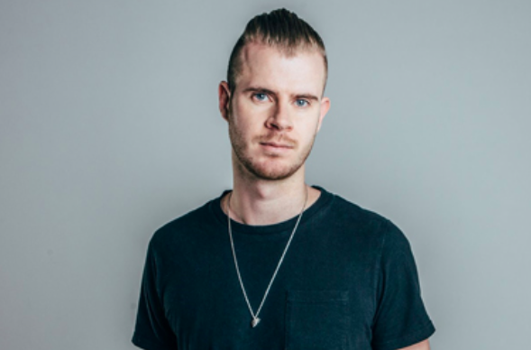 TOP 7 videoklipů týdne: Krajčo, Stypka a Mirai zpívají společně dětem a Kateřina Marie Tichá bojuje za lásku