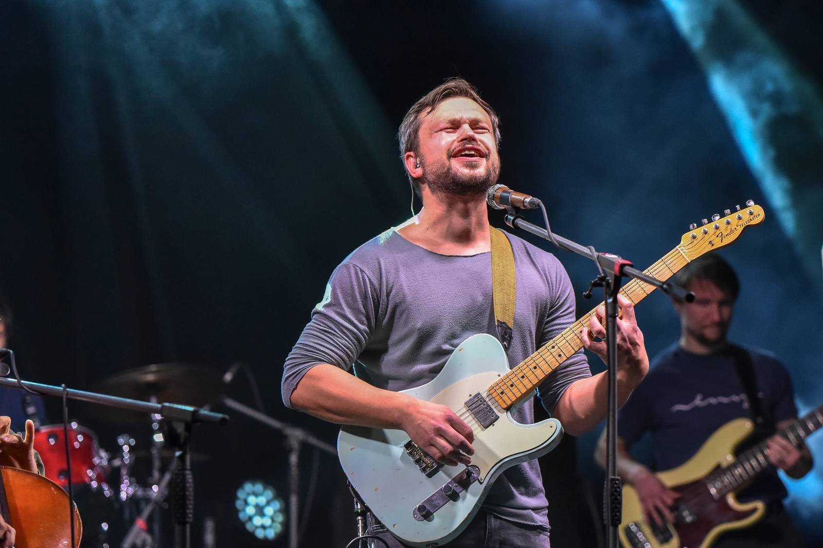 TOP 7 videoklipů týdne: Chinaski milují poezii, Viktor Sheen rozfoukává Mlhu