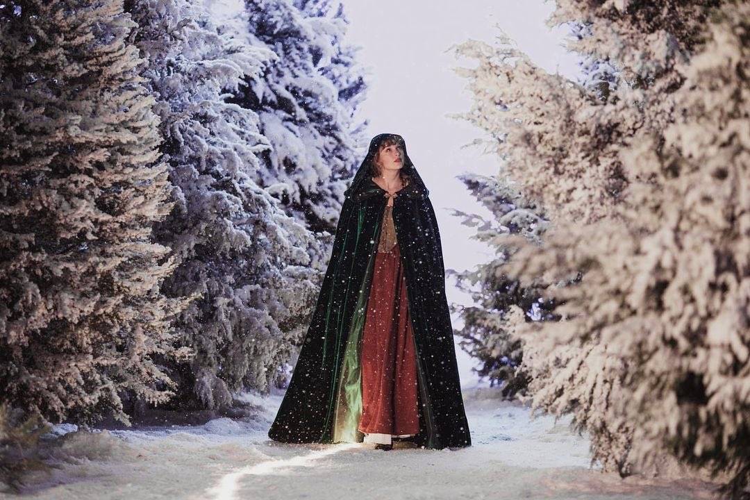 TOP 8 videoklipů týdne: Démoničtí AC/DC, pohádková Taylor Swift nebo Lipo toužící po lásce