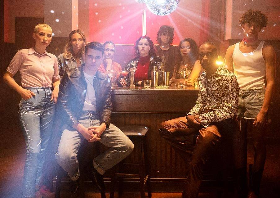 TOP 6 videoklipů týdne: Eliška Rusková zkouší dramatičtější rovinu, Karin Ann zpívá o genderové nerovnosti a NANDAY o lidech, kteří nechali alkoholu a drog