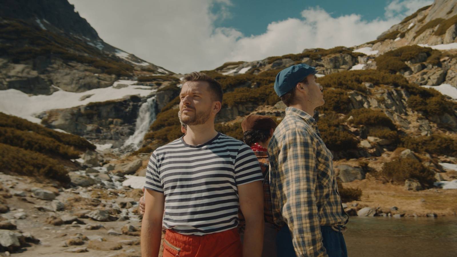 TOP 5 videoklipů týdne: Marpo V plamenech, Billie Eilish a její dohoda o mlčenlivosti a O5 a Radeček ve videoklipu s fanoušky