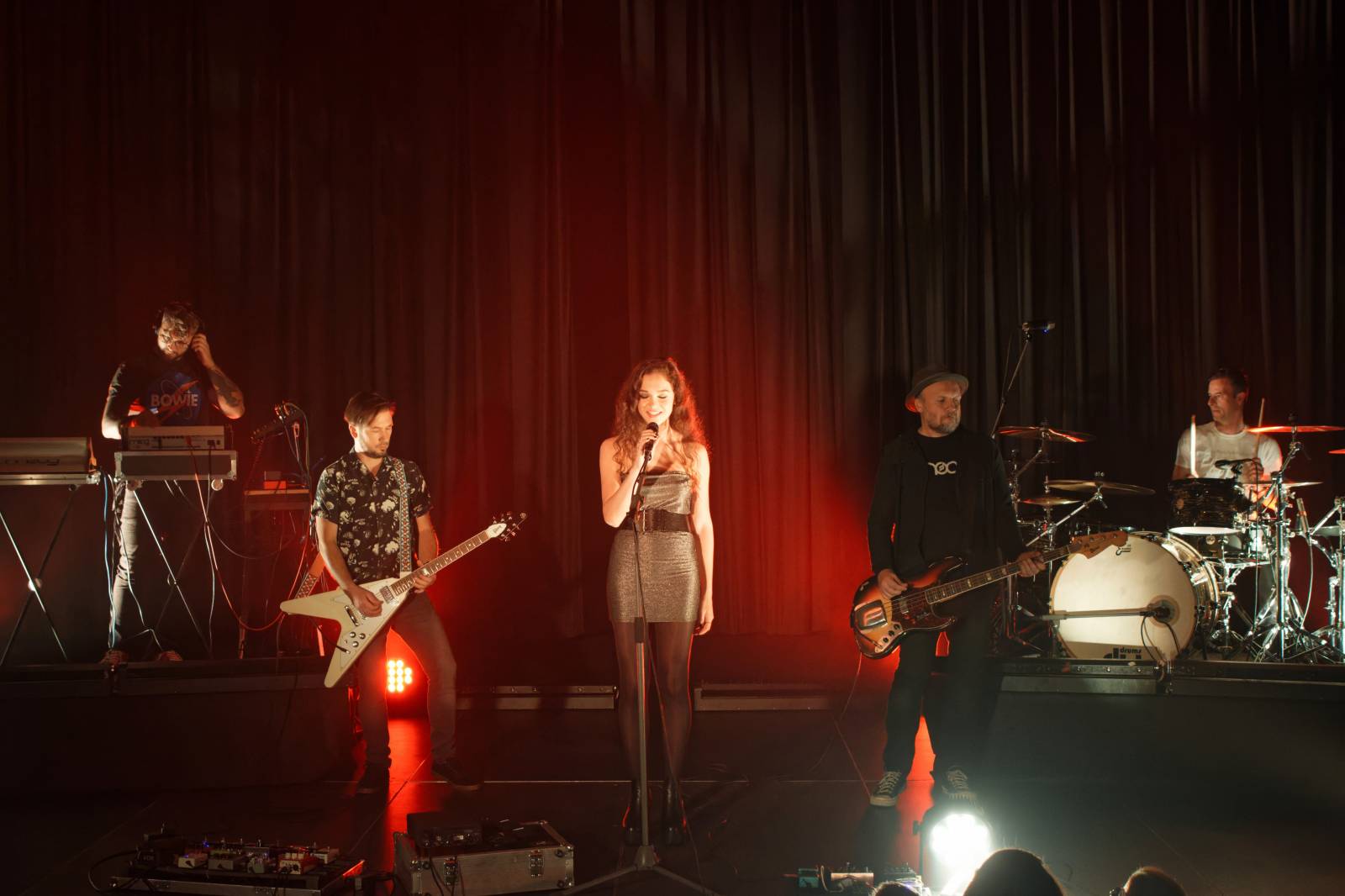 PREMIÉRA: Lety mimo slaví 20 let na scéně, vydávají nový videoklip k písni Nedoceněná