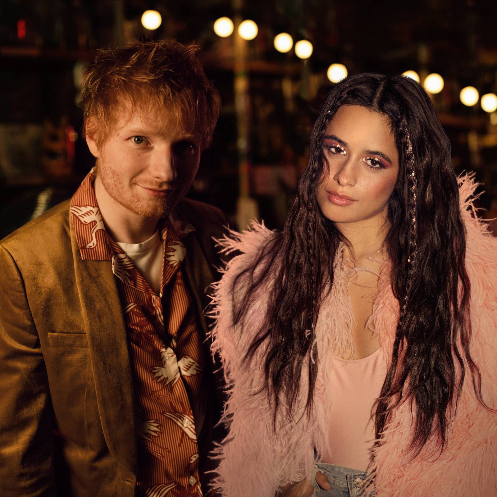 TOP 7 videoklipů týdne: Camila Cabello nahrála duet s Edem Sheeranem, Tereza Balonová mapuje své aktuální pocity a Electric Lady se vydala na měsíc