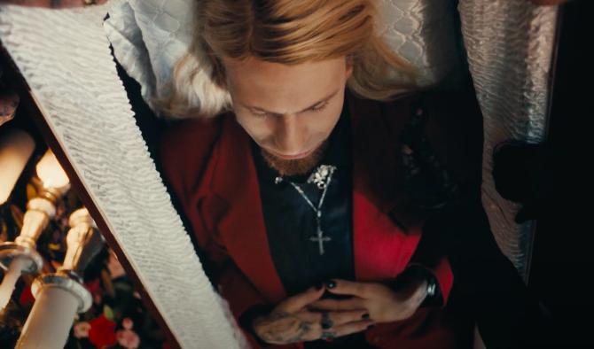 TOP 8 videoklipů týdne: Mirai slaví narozeniny, Ben Cristovao ujíždí od nešťastného vztahu a debutující Malone obsadili Andreu Kalousovou