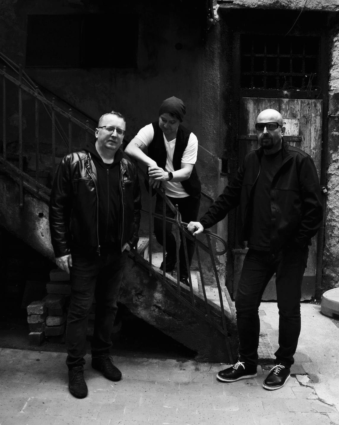 VIDEO: Lakeside X přicházejí se singlem Time Has Come a lákají na připravované album