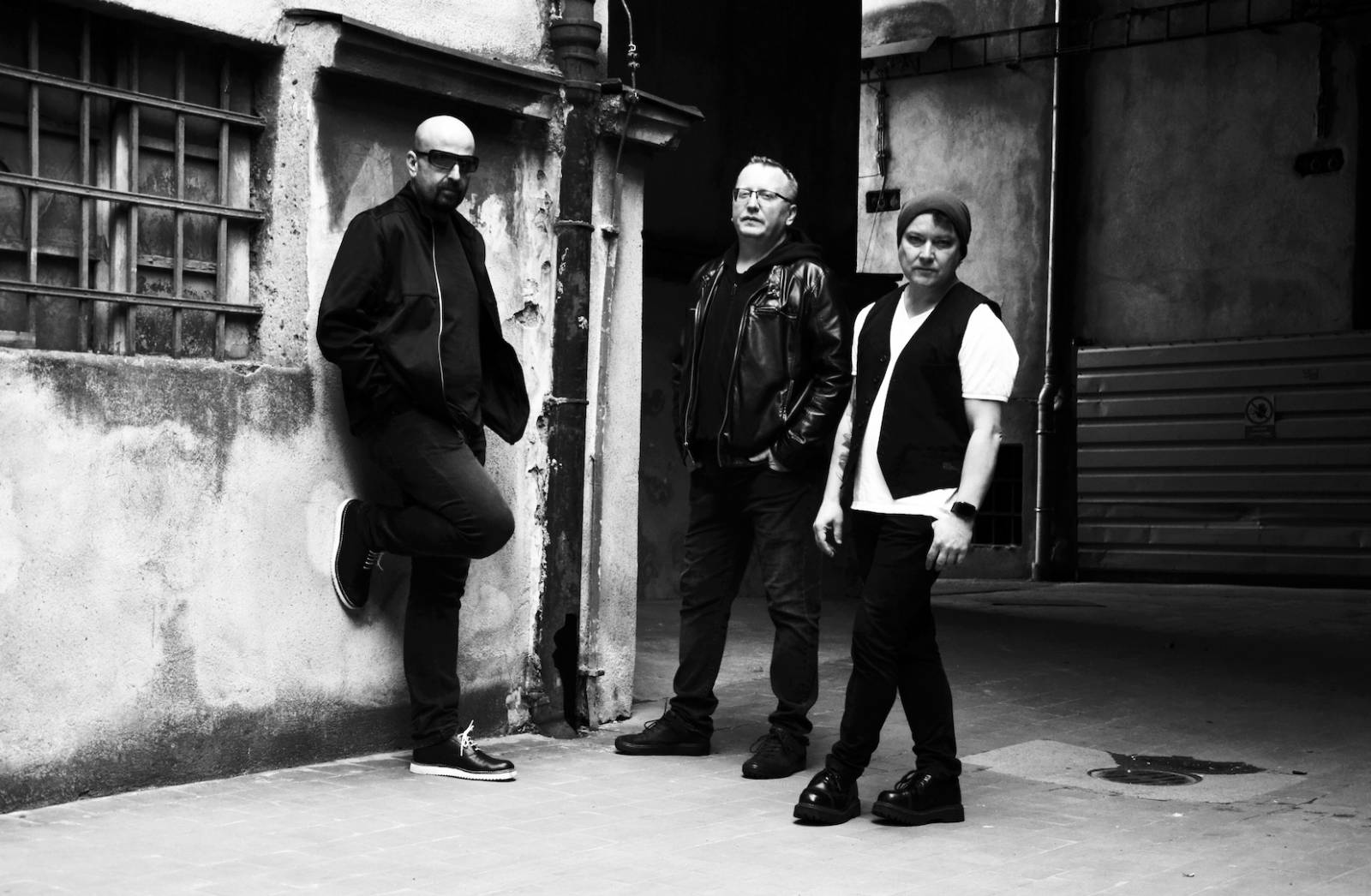 VIDEO: Lakeside X přicházejí se singlem Time Has Come a lákají na připravované album