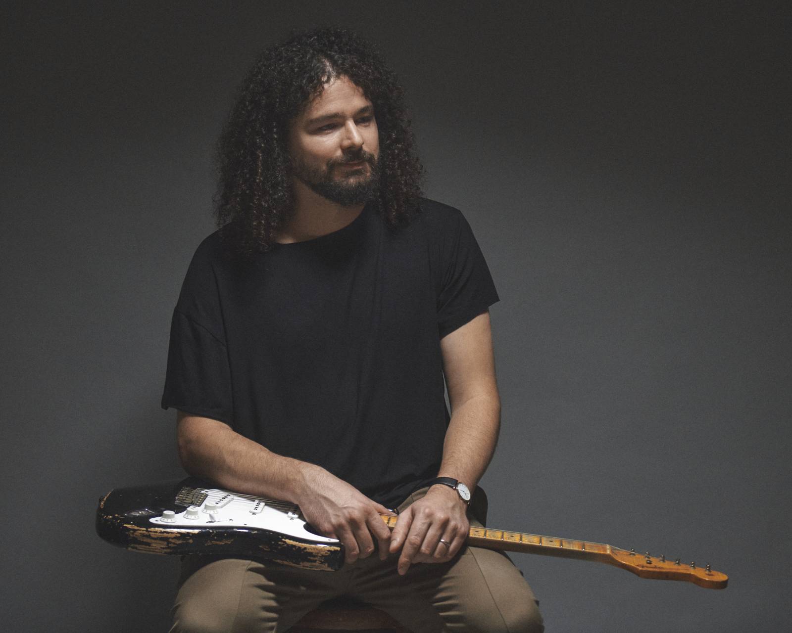 TOP 8 videoklipů týdne: Marek Ztracený a Lipo se inspirovali válečnou tematikou, David Koller thrillerem a Martin Chobot svými strachy