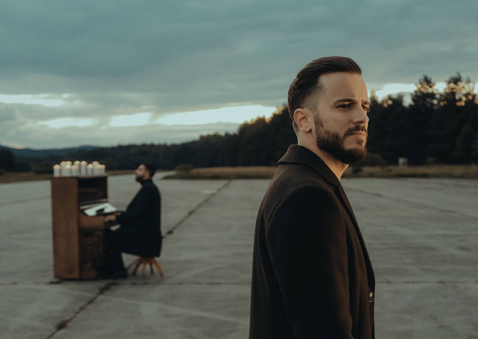 TOP 8 videoklipů týdne: Marek Ztracený a Lipo se inspirovali válečnou tematikou, David Koller thrillerem a Martin Chobot svými strachy