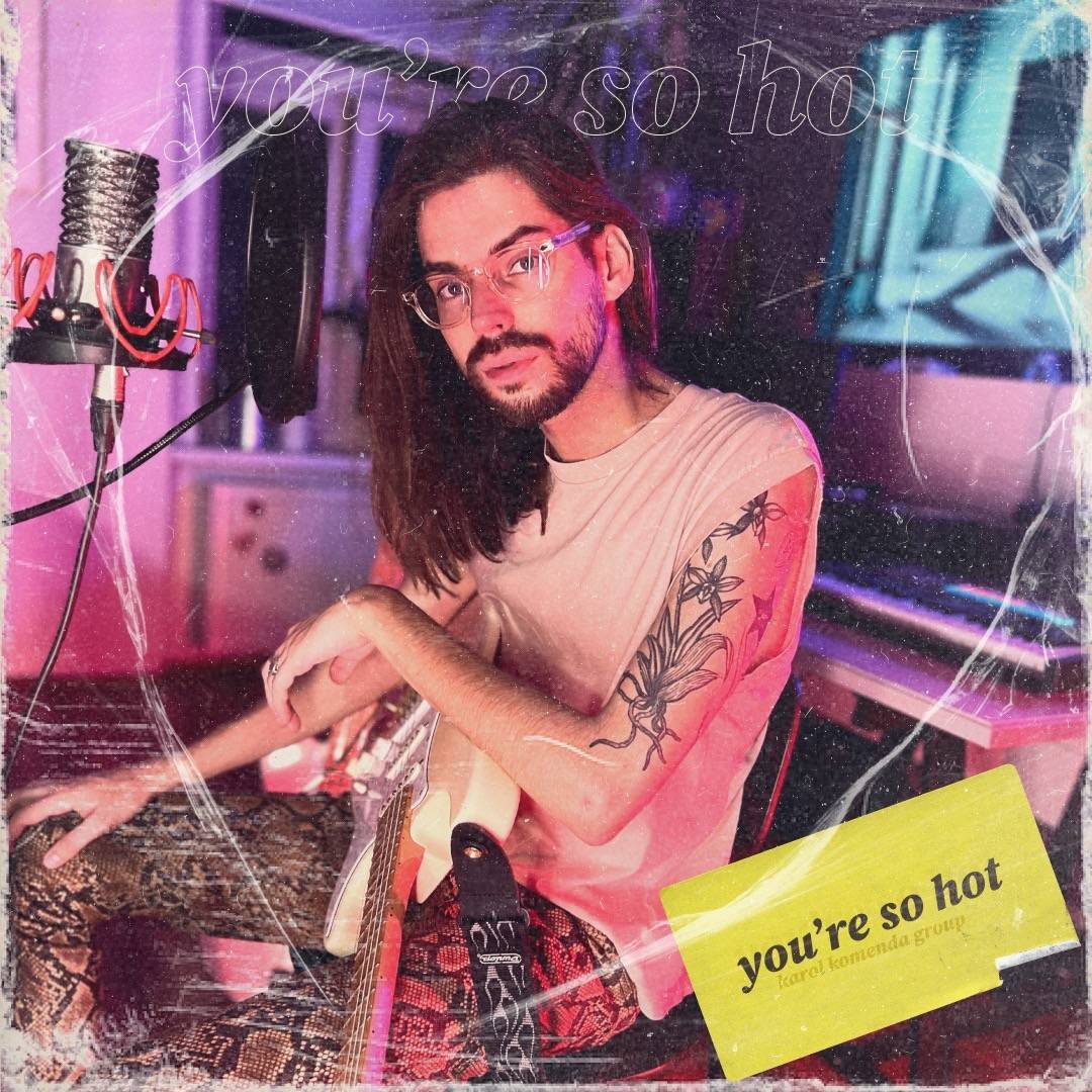 TOP 8 videoklipů týdne: Nickelback se vrací do svého mládí, Kryštof vzpomíná na O2 arenu a Mirai si do klipu pozvali Nikol Leitgeb