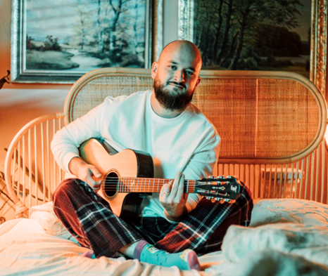 TOP 7 videoklipů týdne: Lenny a Marpo zpívají o svém vztahu, Jamaron o sebepoškozování a Bára Poláková servíruje Ramen