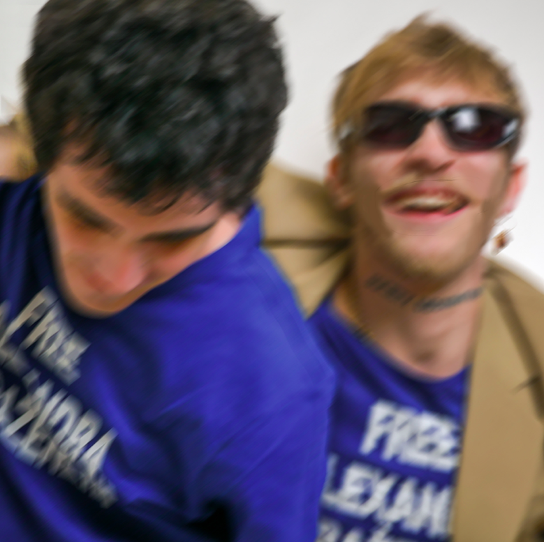 TOP 8 videoklipů týdne: Michal Hrůza natáčel v depu parních lokomotiv a Mirai lákají na připravované album